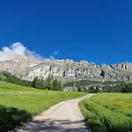 Brigitte Hike & Bike Bed and Breakfast Arabba