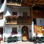 Brigitte Hike & Bike Bed and Breakfast Arabba