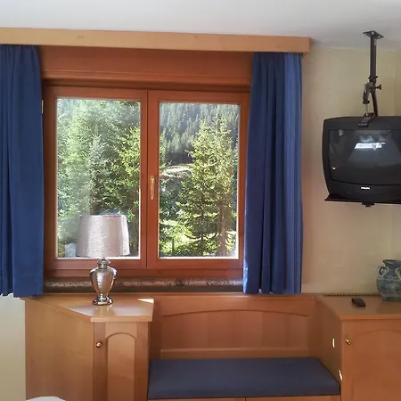 Brigitte Hike & Bike Bed & Breakfast 3*