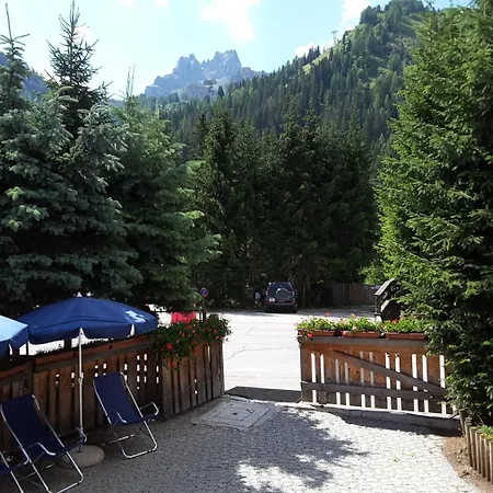 Brigitte Bed and breakfast 3*