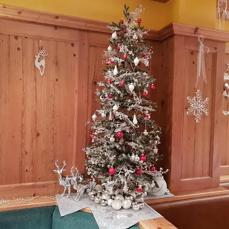 Brigitte Hike & Bike Bed & Breakfast 3*