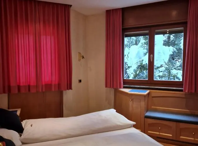 Brigitte Hike & Bike 3*